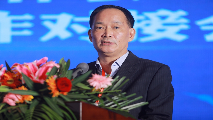 【開放郴州·相約湘臺會】市委副書記、代市長吳巨培為炬神電子點贊，公司董事長楊譓鵬大會發(fā)言