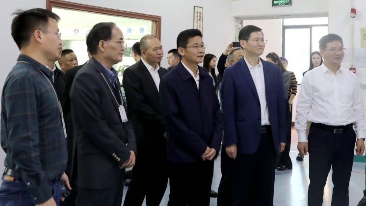 湖南省人民政府副省長、黨組成員曹志強 蒞臨炬神電子調(diào)研